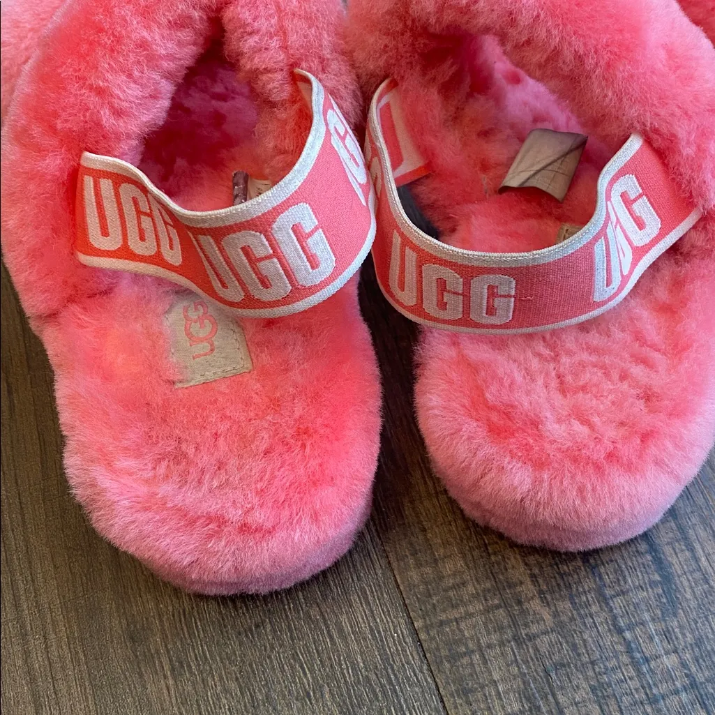 UGG Coral Fluffy Sandals - Image 9