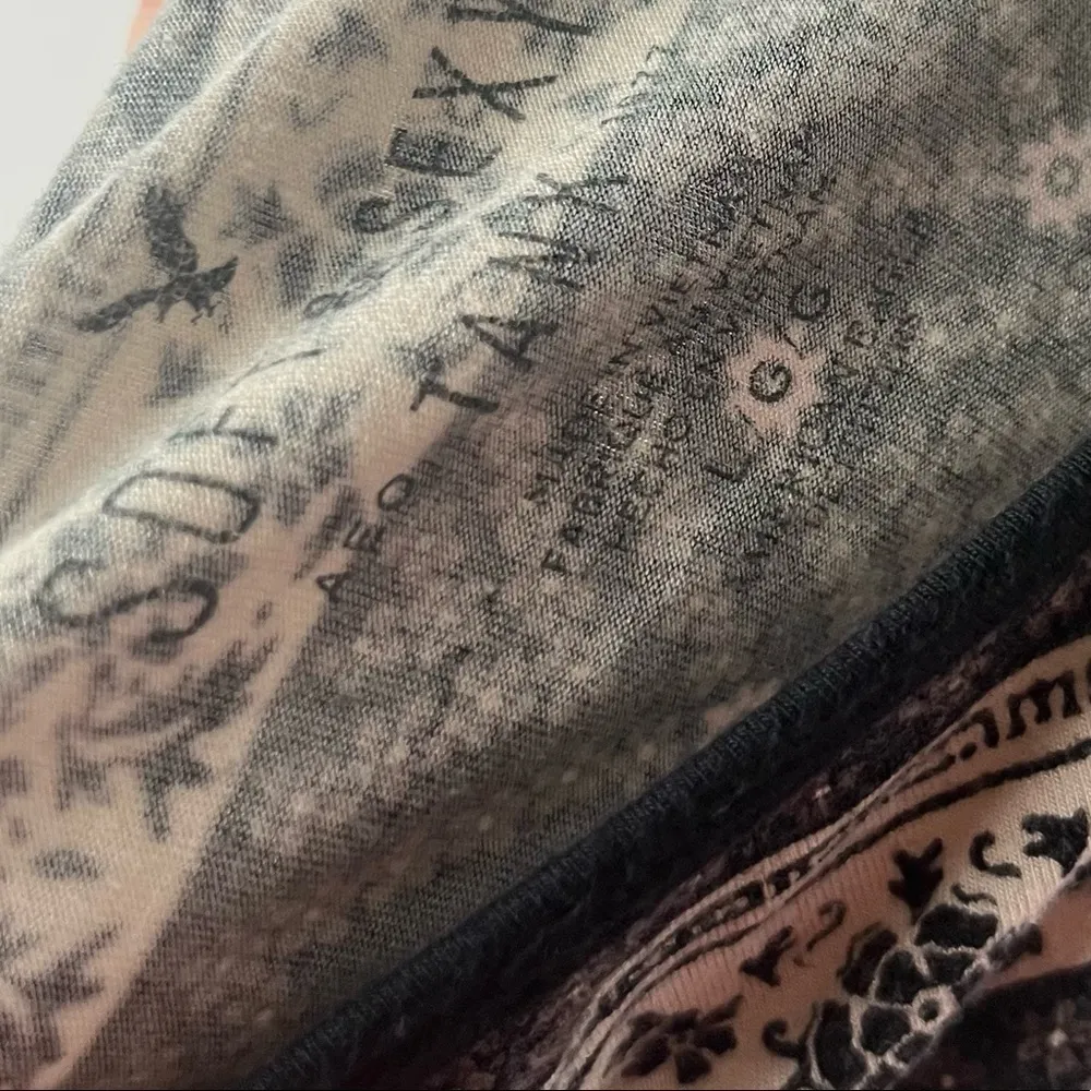 American Eagle AEO Black & White Floral Printed Halter Tank Top L - Image 7