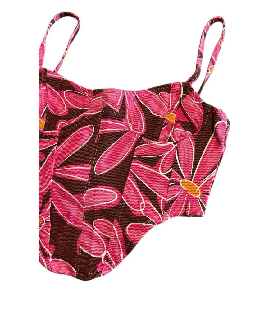 Pretty Little Thing Corset Size 6 US Pink Dipped Hem Flower Print Denim Top NWT - Image 4