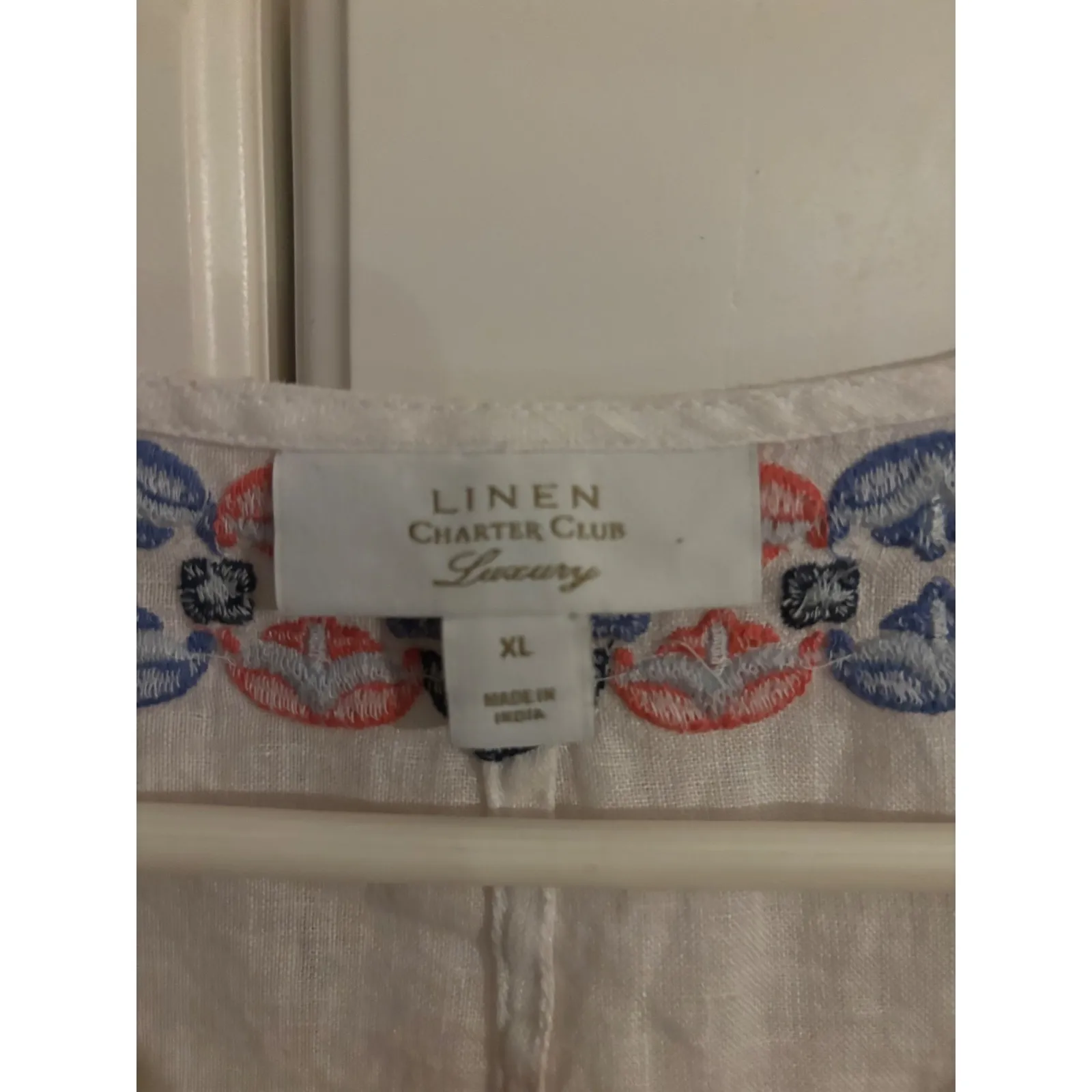 Charter Club Linen Top XL‎ Embroidered V-Neck Short Sleeve White Coral Blue - Image 4