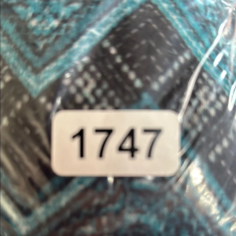 Three Hearts Green and Blue Casual Dress with‎ 3/4 Raglan Sleeves - Image 7