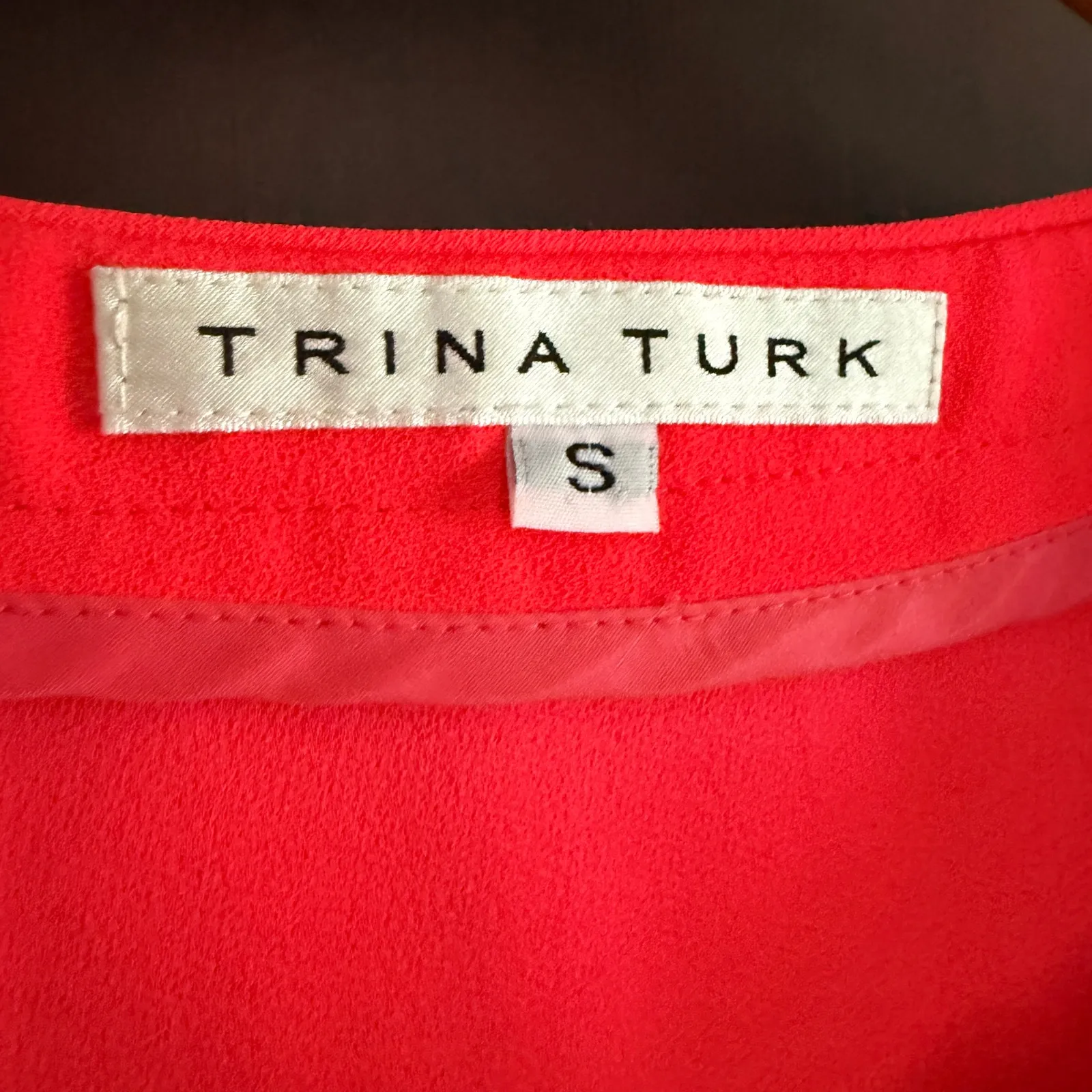 TRINA TURK | Hot Coral Split Neck Drop Hem Short Sleeve Top Neon | Size Small - Image 3