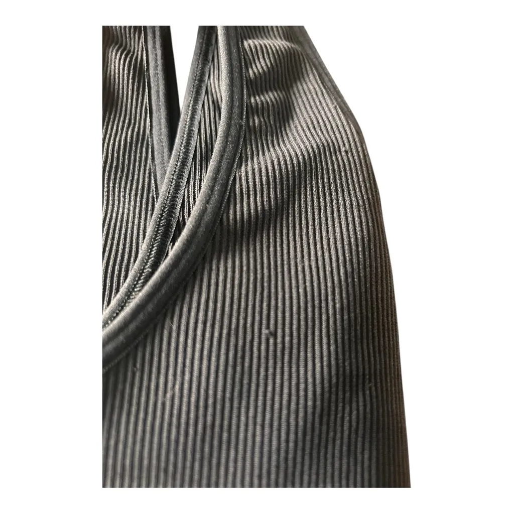 Outdoor Voices Seamless Rib Longline Bra in Black/Pink Large - Image 6