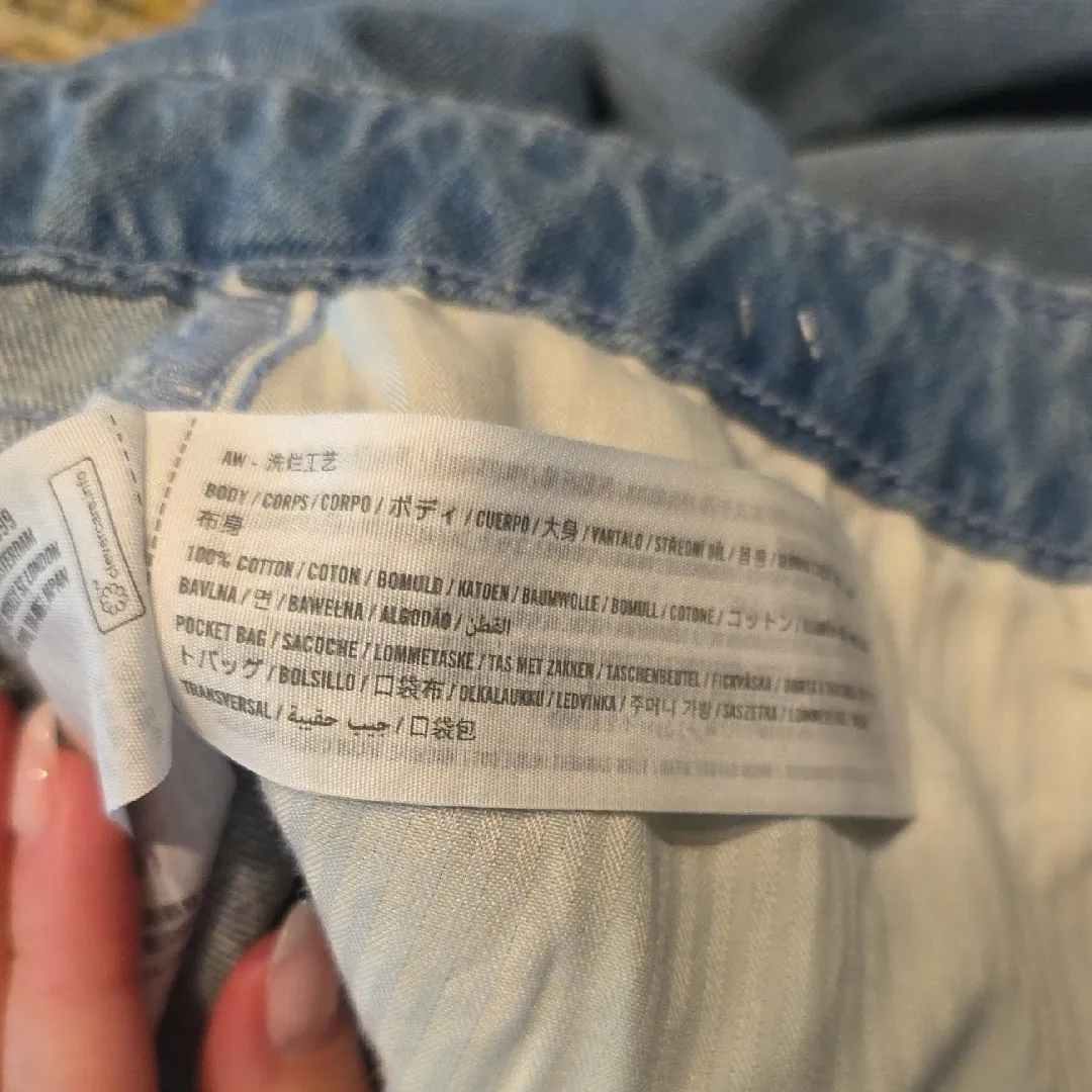 Hollister Jeans Baggy Low-Rise Wide-Leg Distressed Denim Medium Wash Size 25 - Image 9