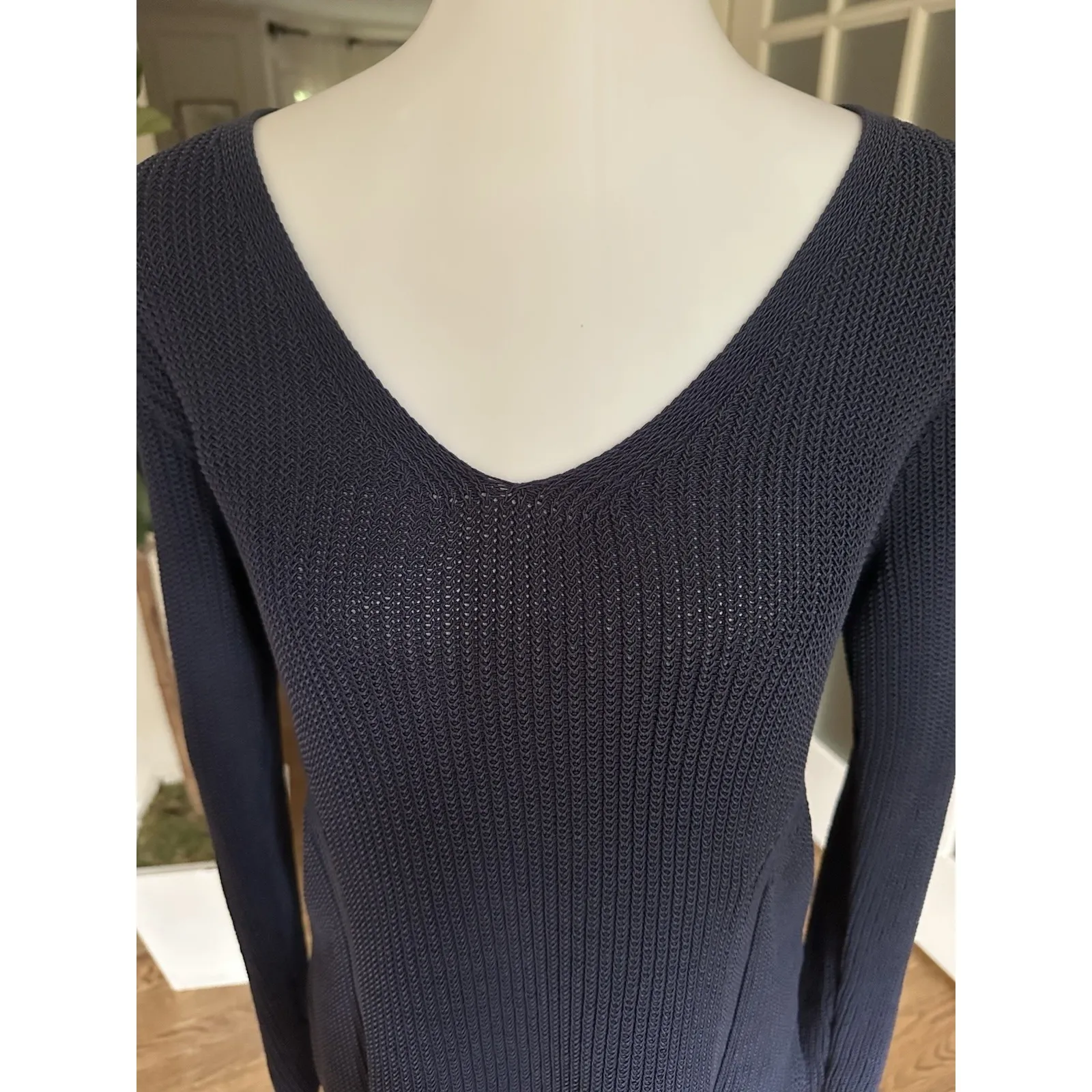 Athleta Womens Highline Sweater Navy Blue Cotton Nylon V Neck Split Hem Sz M - Image 3