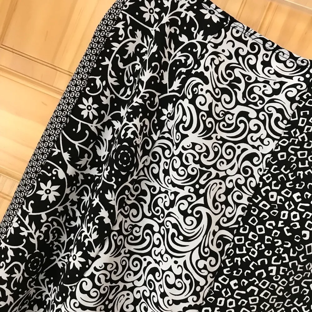 VINTAGE Fire Los Angeles flared floral paisley abstract print skirt size 5 - Image 7