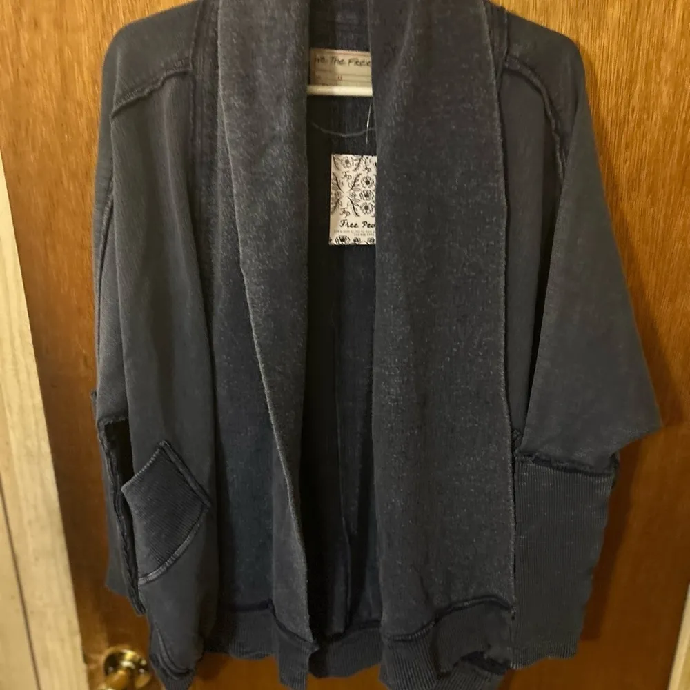 Free People  cardi - Image 3