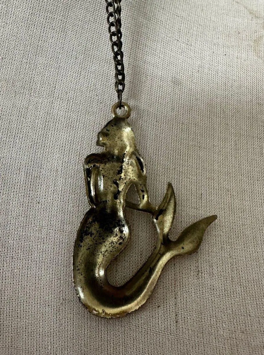 Mermaid Pendant Necklace’s Gold - Image 4