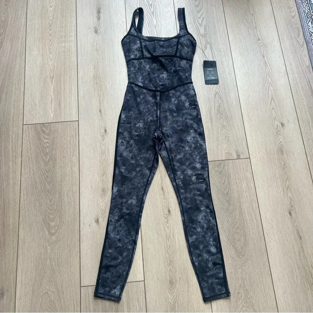 Fabletics NWT Frame PowerHold Black Patterned Jumpsuit Size XS Active Leggings - Image 10