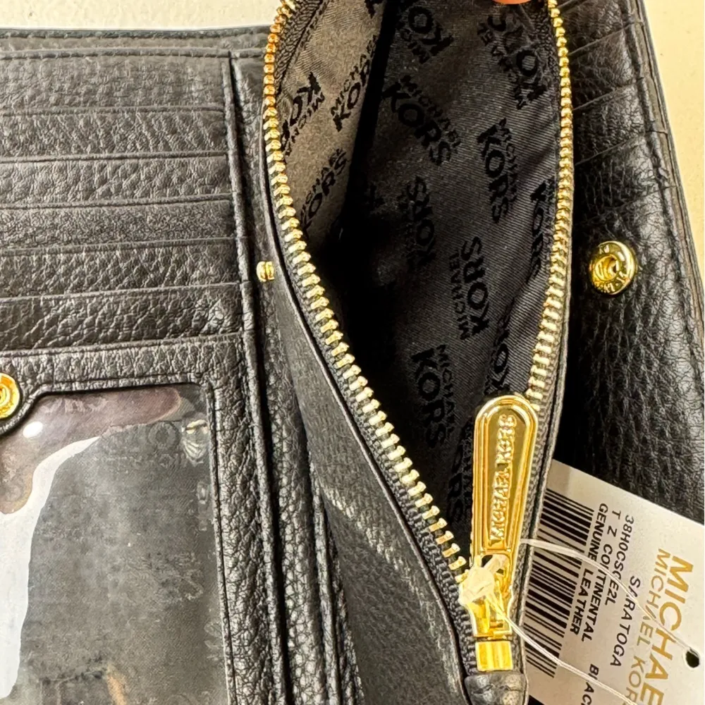 MK Michael Kors Saratoga Continental Wallet Black Pebble Leather Gold Nameplate - Image 7