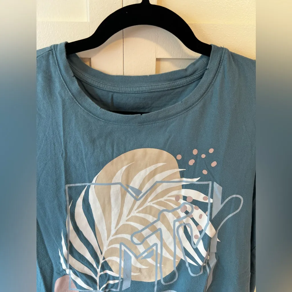 MTV Music Television Women’s Blue Palm‎ Leaf T Shirt Size XS - Image 4