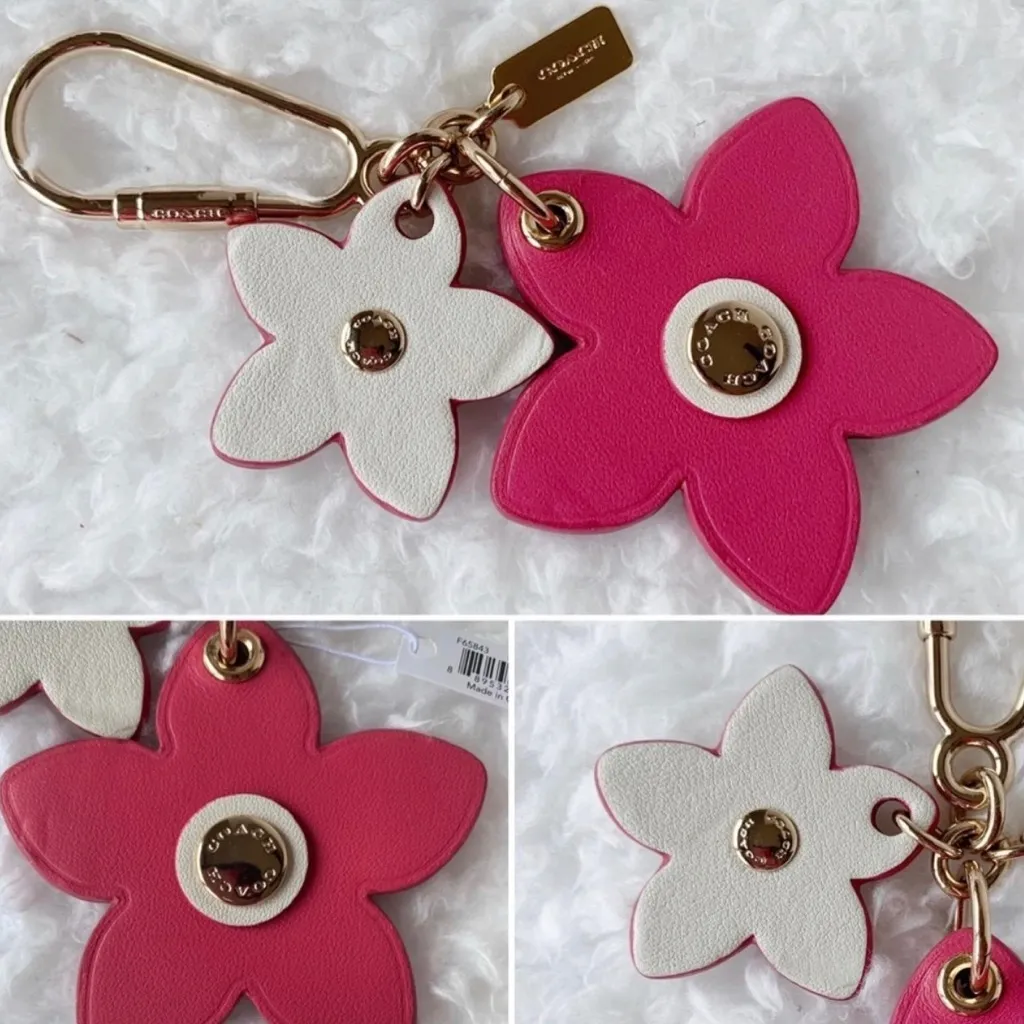 Coach Tea Rose smooth Leather Keychain /Bag Charm Fab - Image 2