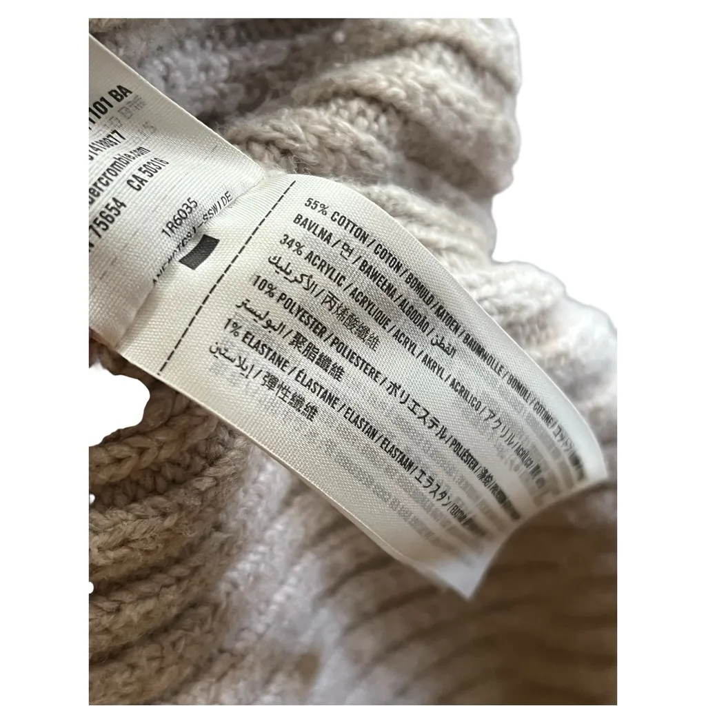 Abercrombie & Fitch Marled Textured Knit Mock Neck Sweater. Size M. - Image 6