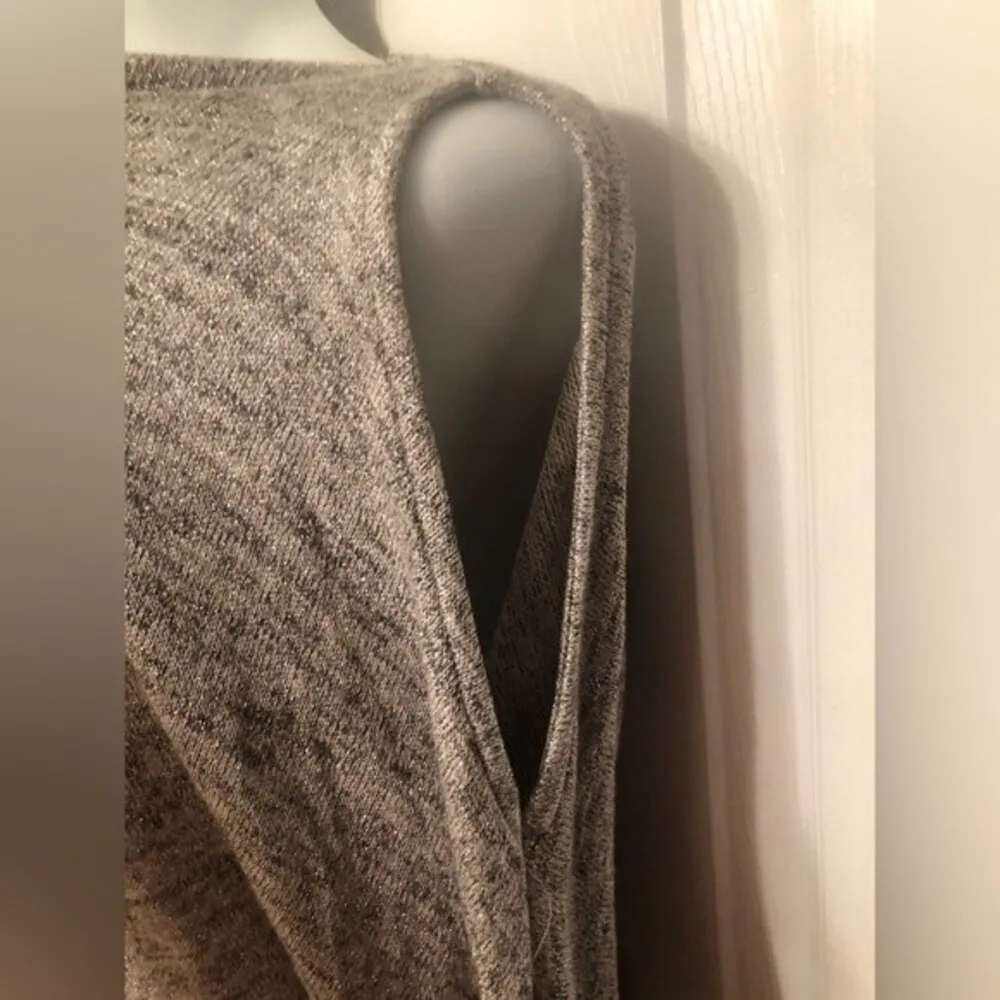 White House Black Market WHBM Sz L Women’s Silver Shimmer Cold Shoulder Sweater - Image 2