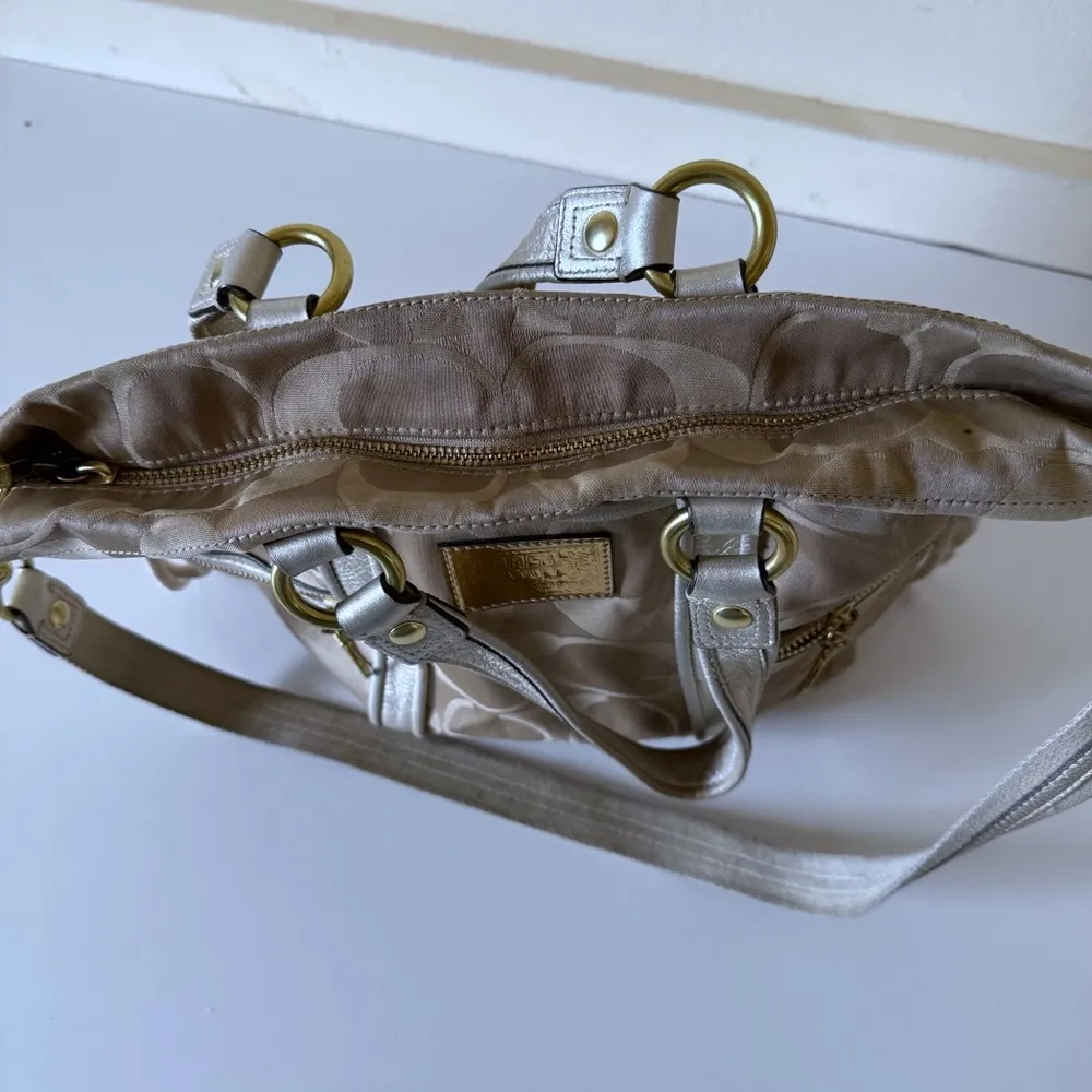 Coach Poppy Signature Spotlight Gold Tote Shopper Shoulder Bag Tote - Image 5