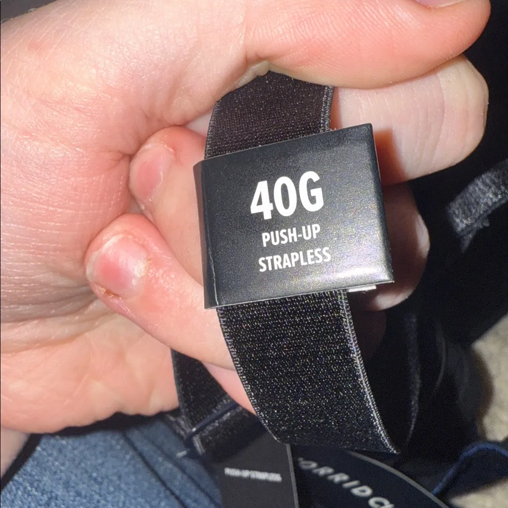 NWT Torrid Curve Push - Image 3