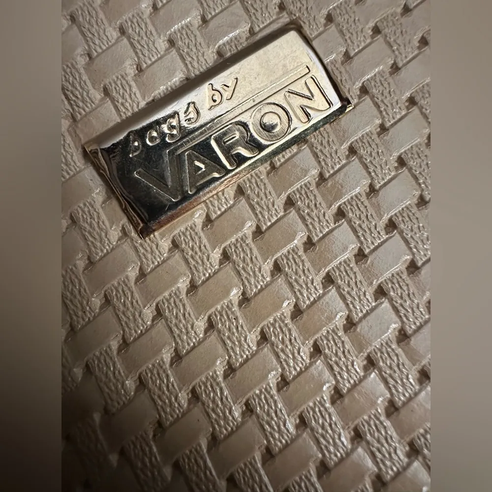 Vintage Bags By Varon Structured Clutch Handbag Exotic Leather 1980s Snakeskin Gold - Image 7