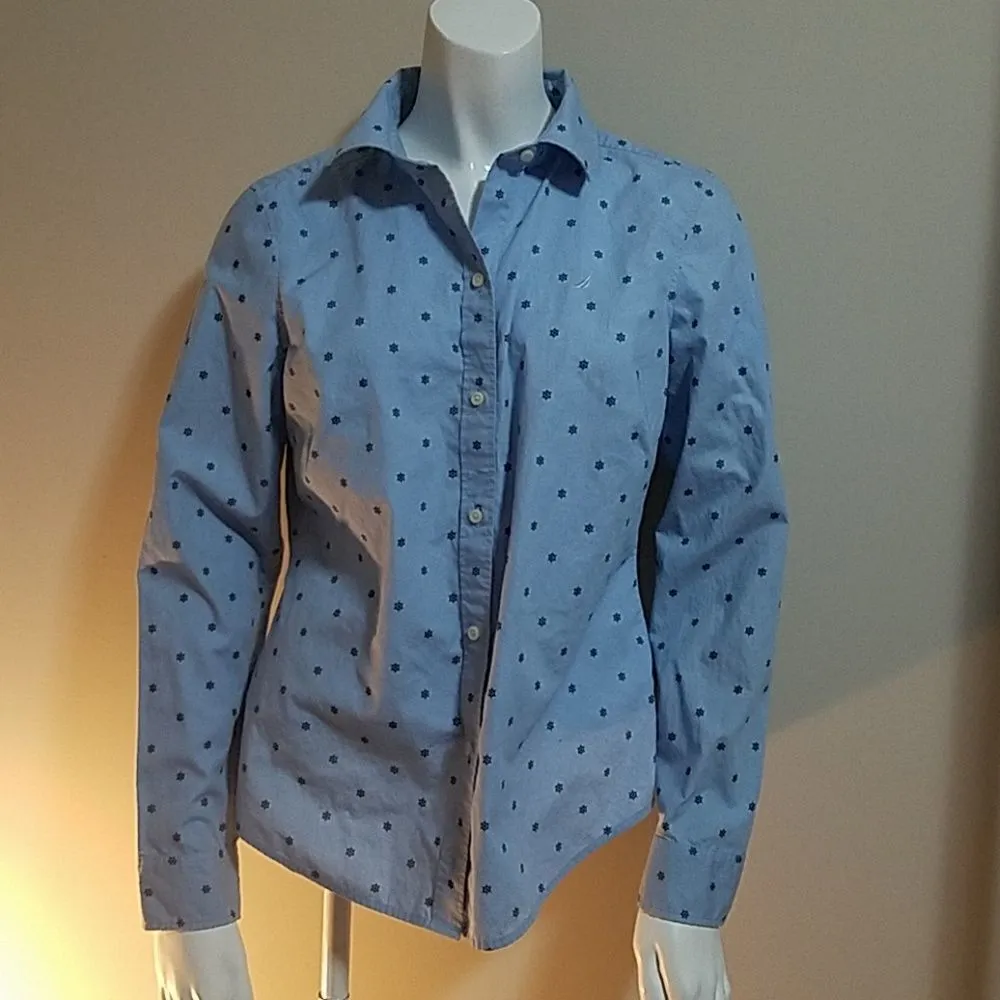 Nautica Blue Boat Wheel Print Button Down Shirt (M) - Image 2
