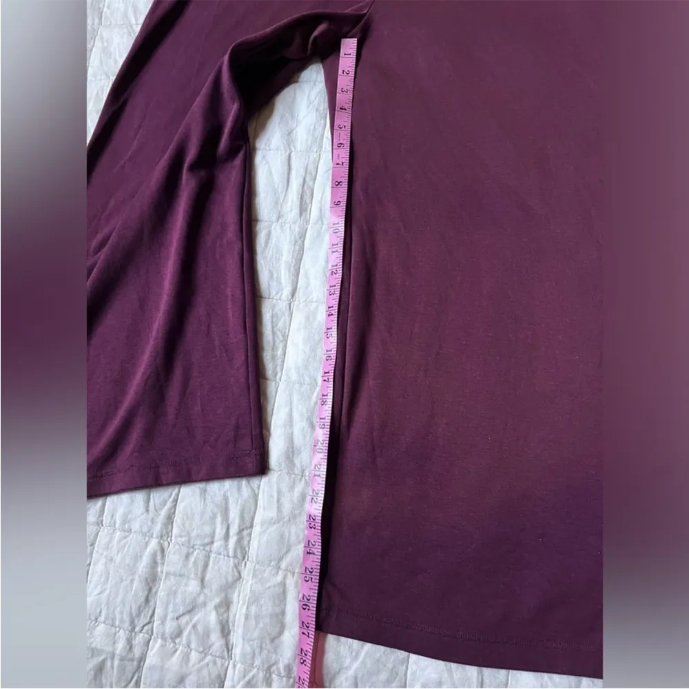 On 34th Women's Maroon Knit V - Image 9