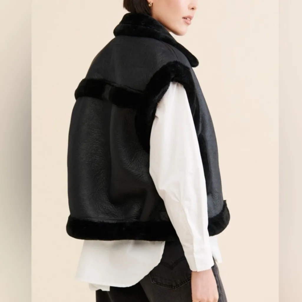 3636. Blank NYC Sherpa and Leather Oversized Vest in Night Watch Sz XS - Image 11