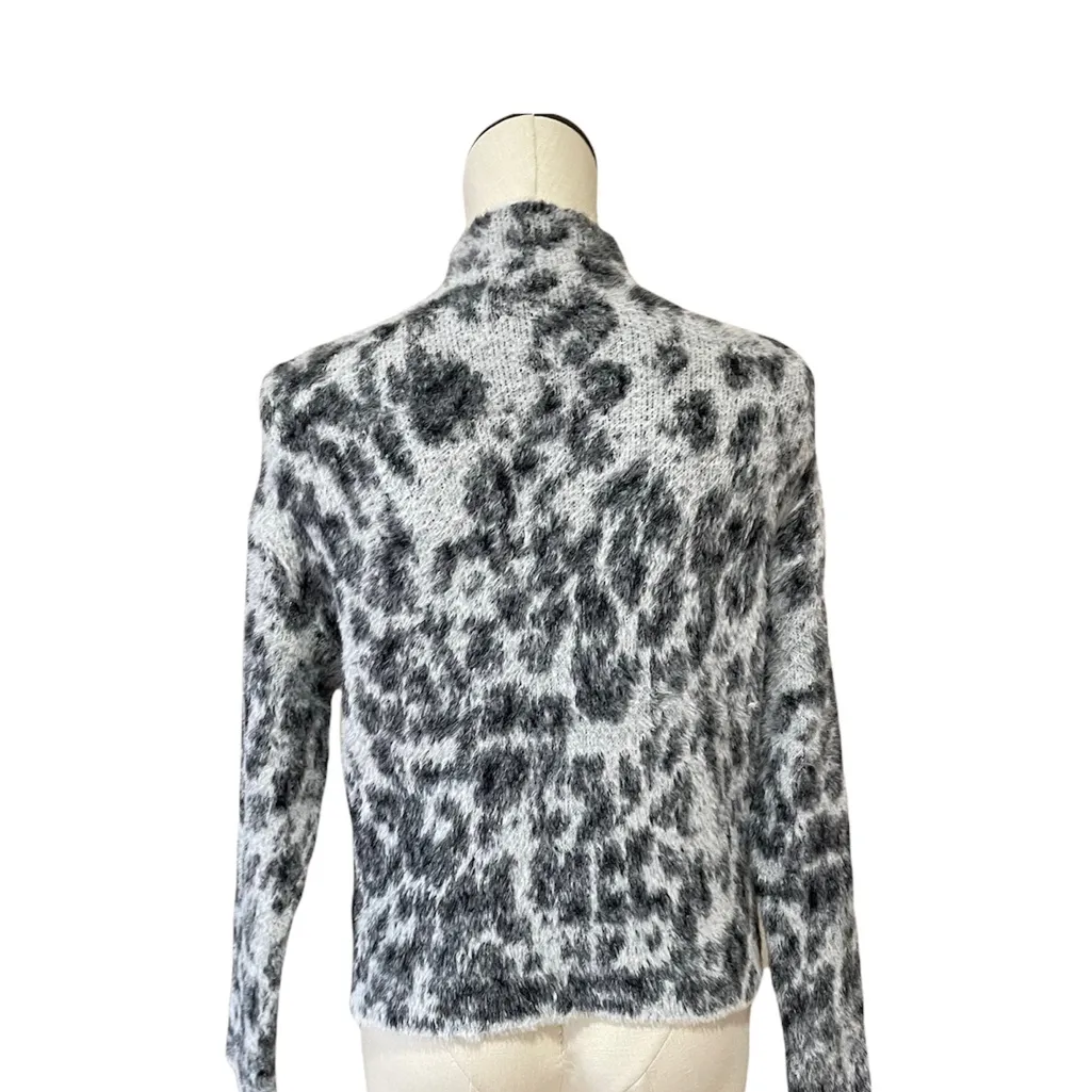 NWT Philosophy Fuzzy Animal Print Mock Neck Sweater Small - Image 4