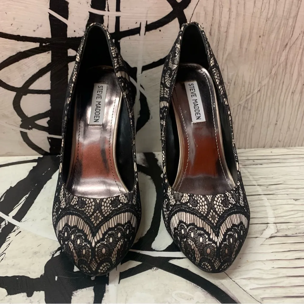 Steve Madden Onnyx Lace Pumps - Image 3