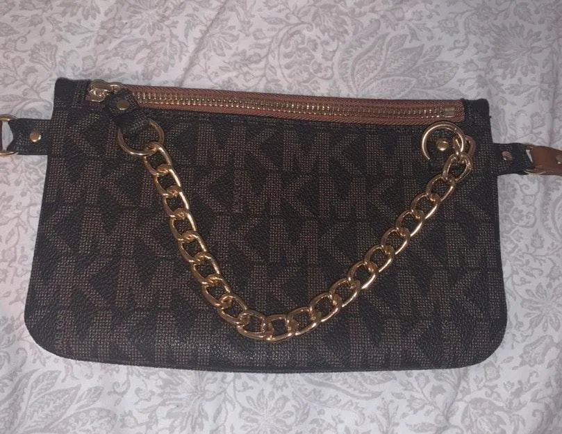 Michael Kors NEW  Belt bag - Image 2