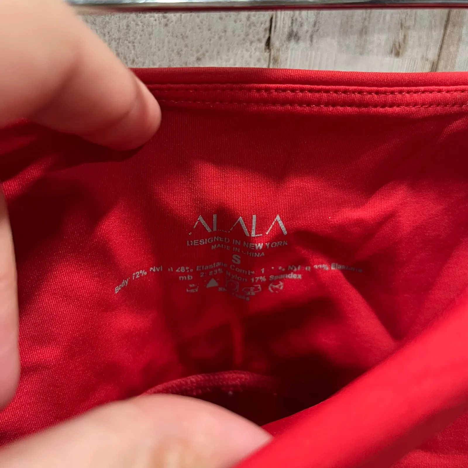 Alala Ruby Red Peak Tight Leggings Work Out Ankle Womens Small - Image 4