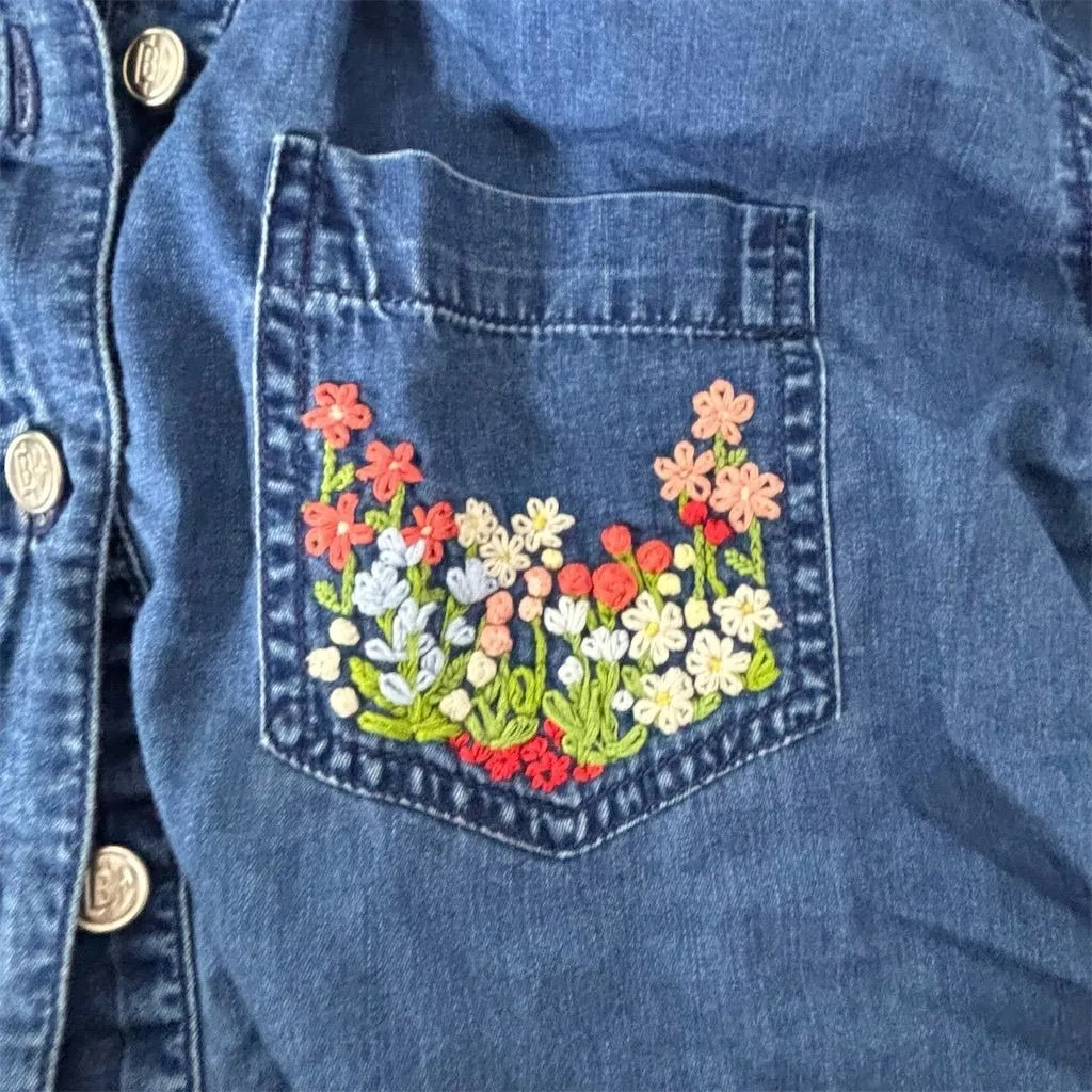 CLASSIQUES ENTIER‎ Women's Petite M Blue Floral Embroidered Denim Shirt Vintage - Image 2