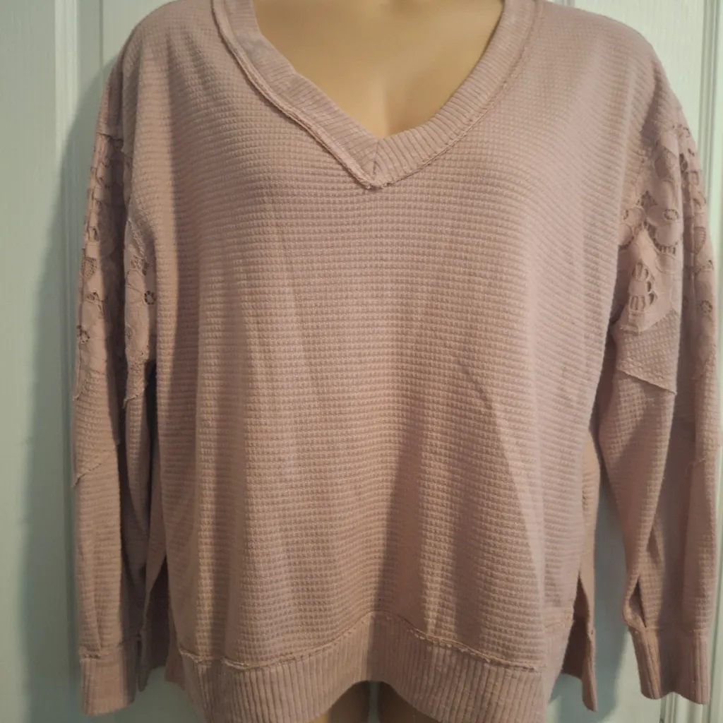 Maurices XL Pink V-Neck Sweater with Lace Sleeves - Image 3