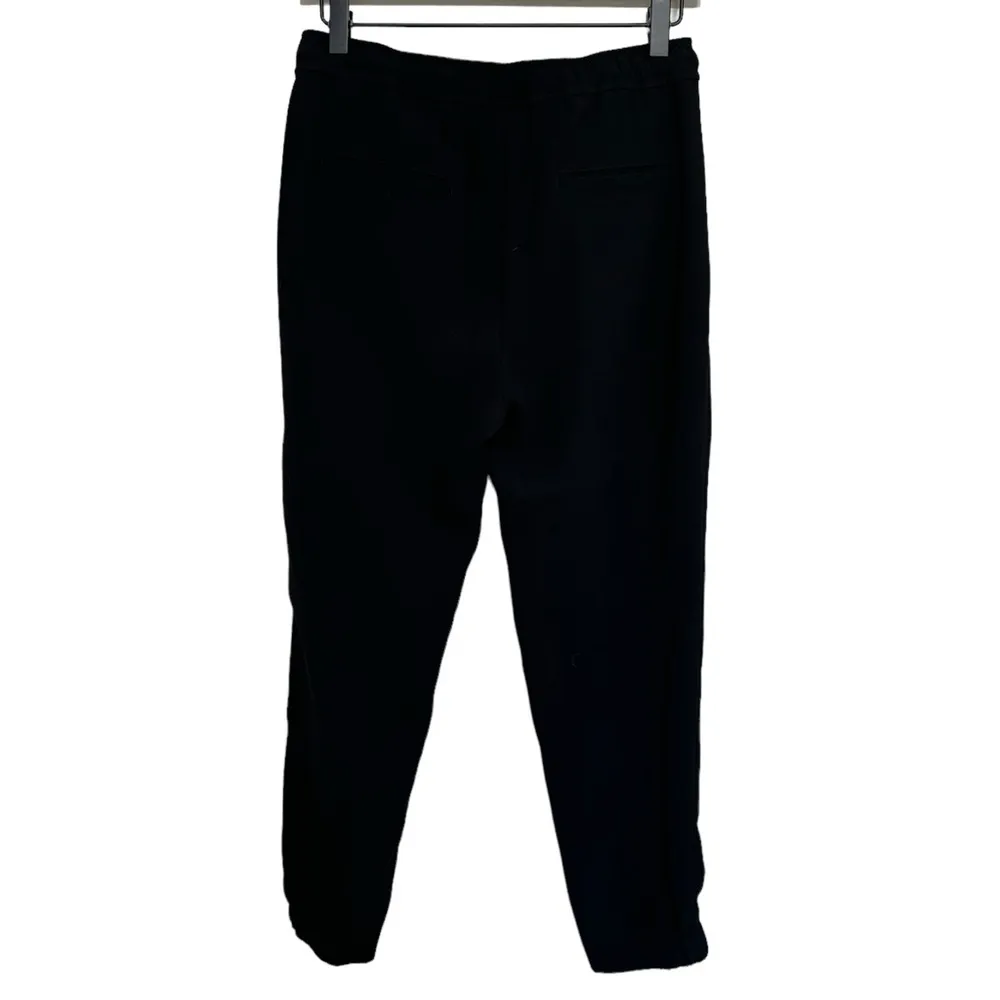 The Reset R Label The Modern Jogger in Black - Image 4