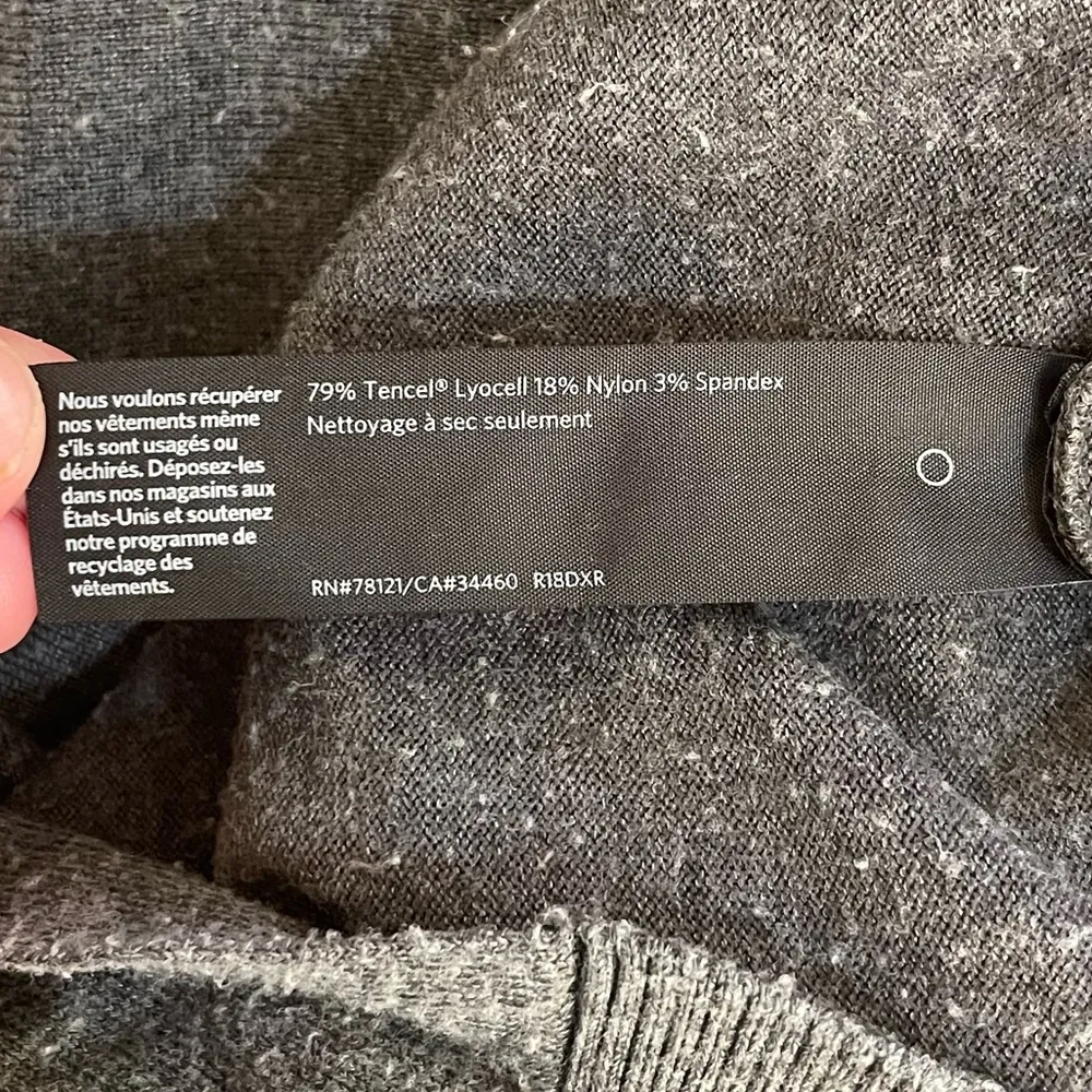 Women’s  gray colored scoop neck sweater tunic XL - Image 5