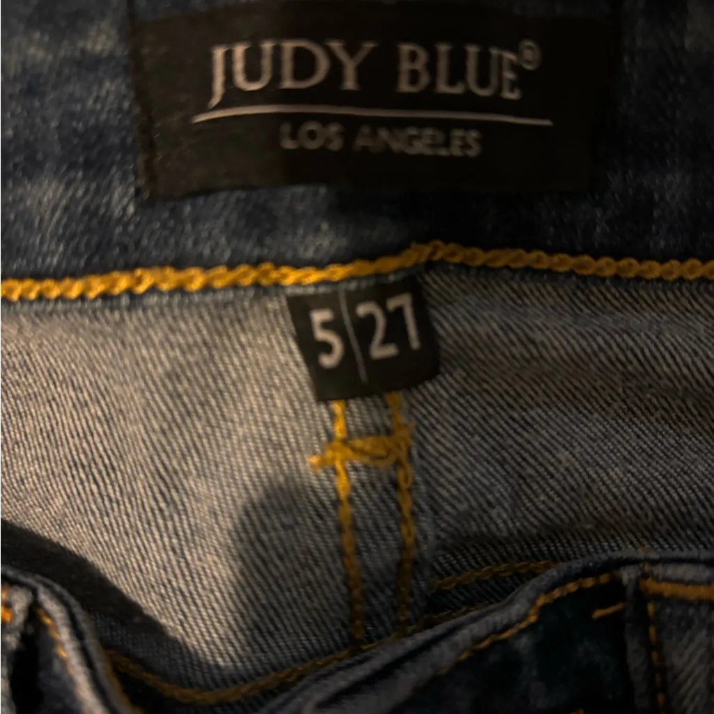 Judy‎ blue size 5 relaxed fit jeans with distressing - Image 3