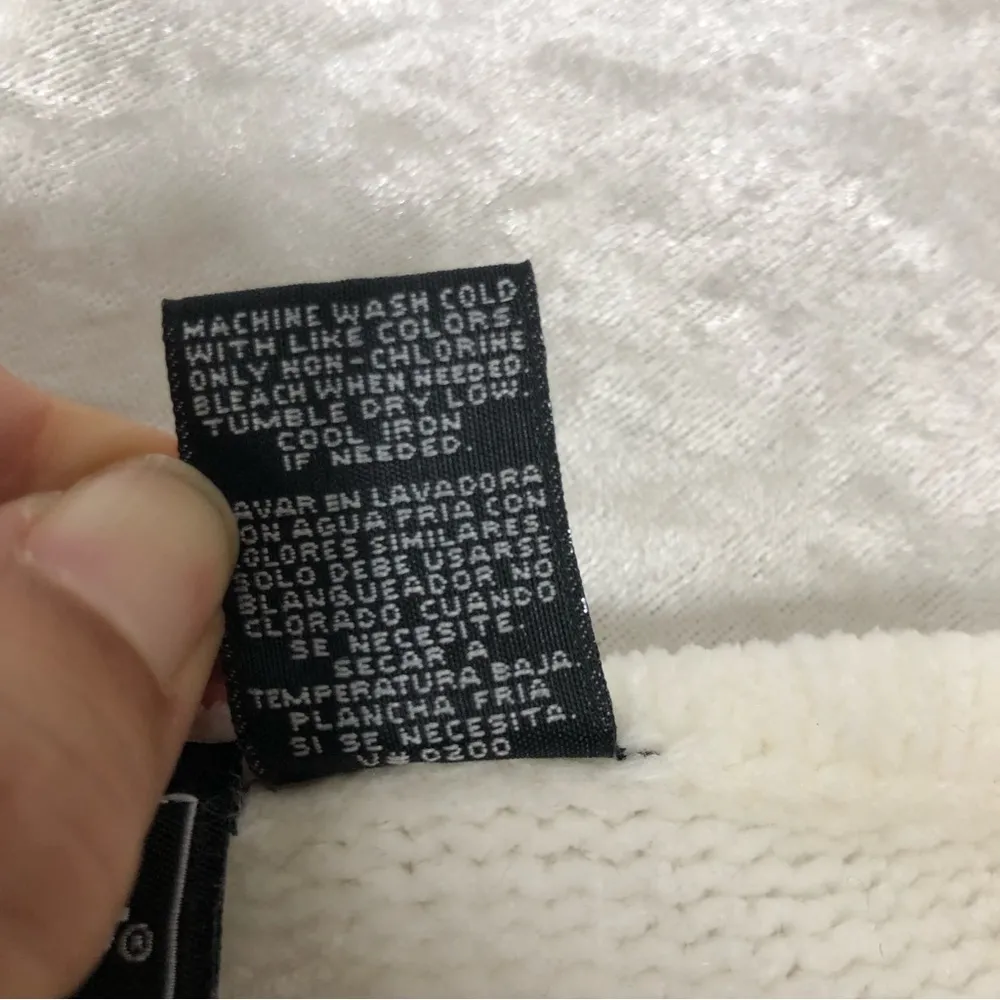 Bobbie Brooks ivory Soft Sweater size xl - Image 4