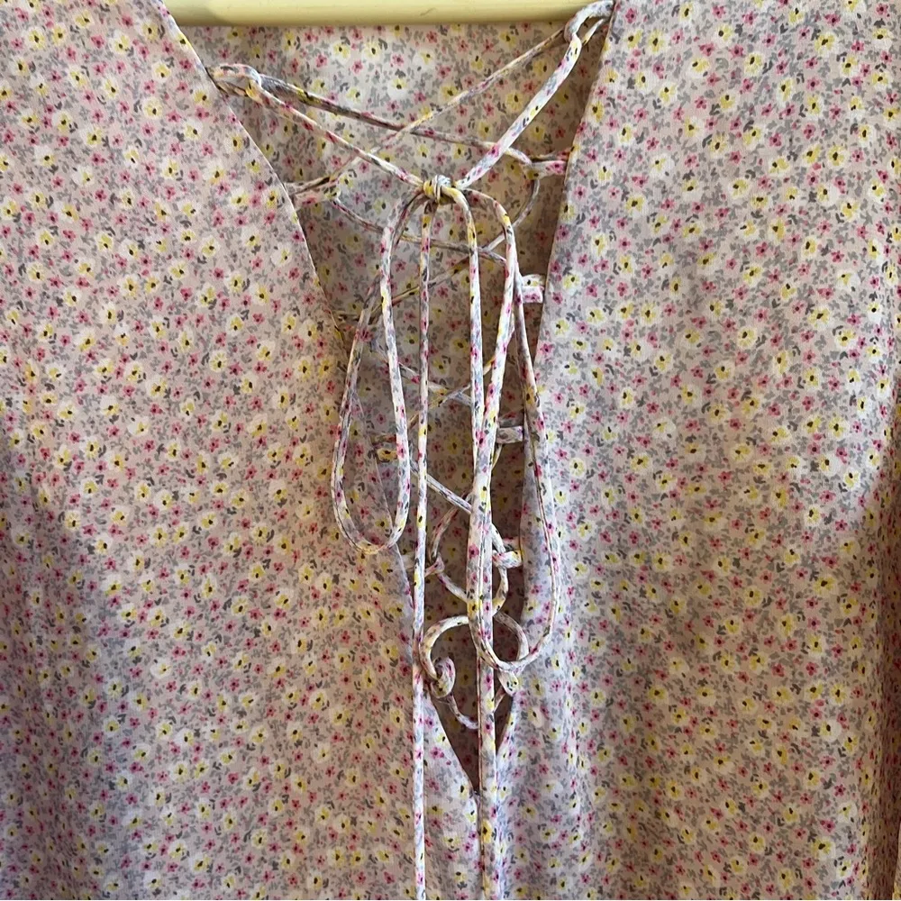 Altar’d State Blouse Floral Print Sheer Lace Up Long Ruffle Sleeve Top Sz S EUC - Image 5