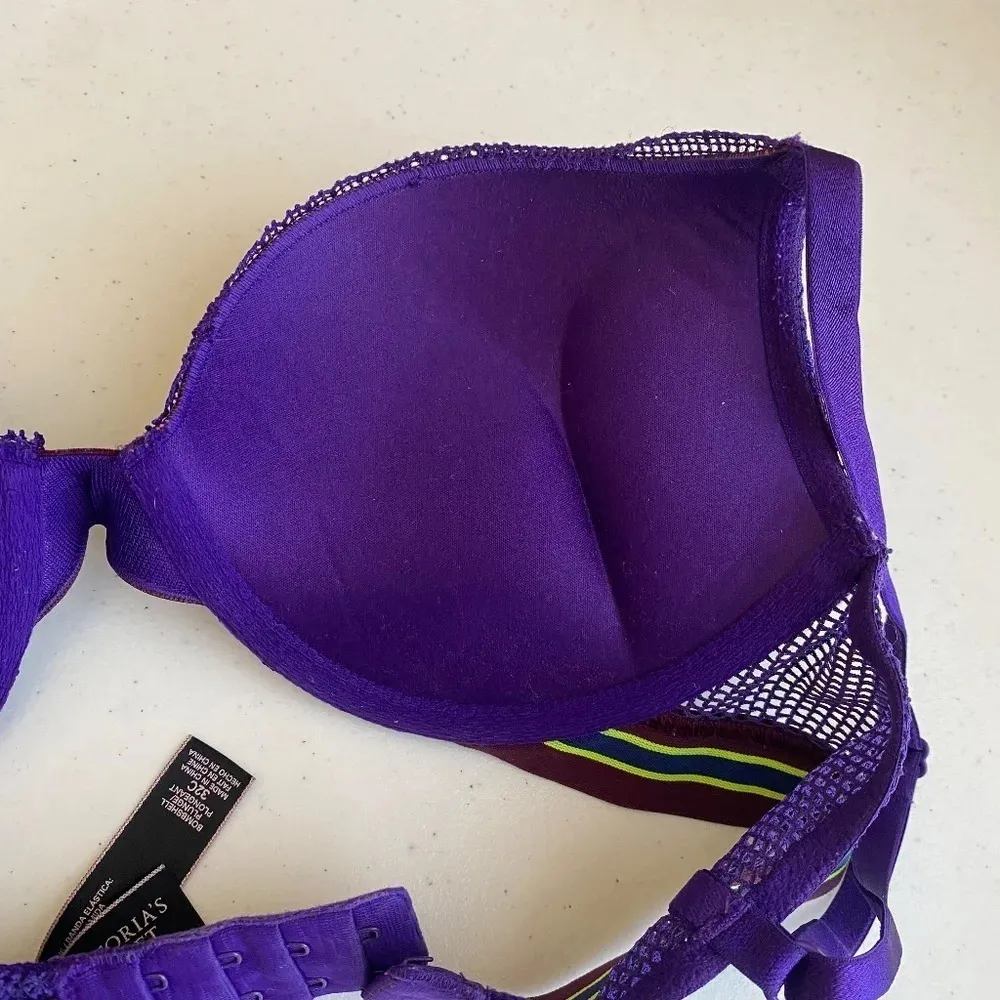 Victoria's Secret Bombshell Plunge Bra Magenta  Lace‎ Purple - 32C - Image 5