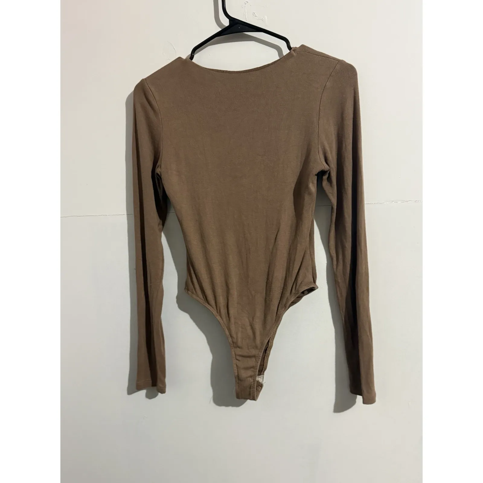 White Fox Ribbed High Neck Long Sleeve Bodysuit in Tan Size Medium - Image 5