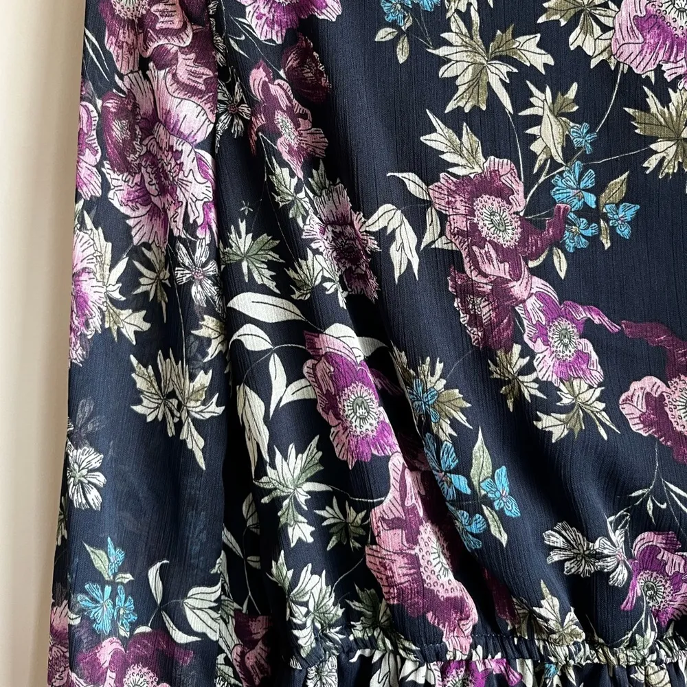 Blue Floral Romper Size Medium - Image 7