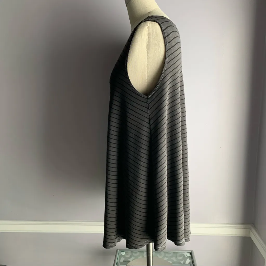 Brandy Melville gray and black striped sleeveless swing dress - Image 2