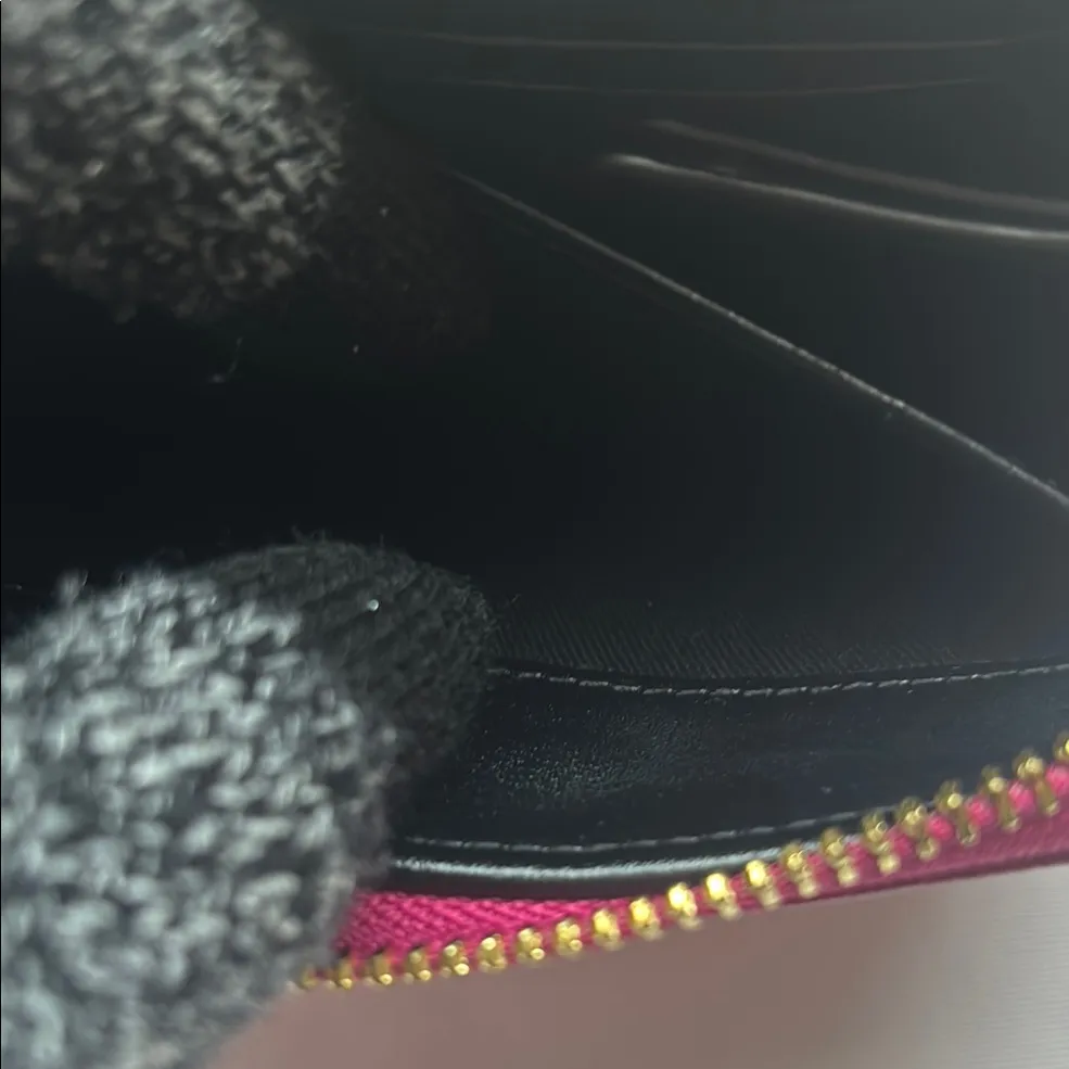 Armani Exchange Textured Wallet Pink GUC - Image 5