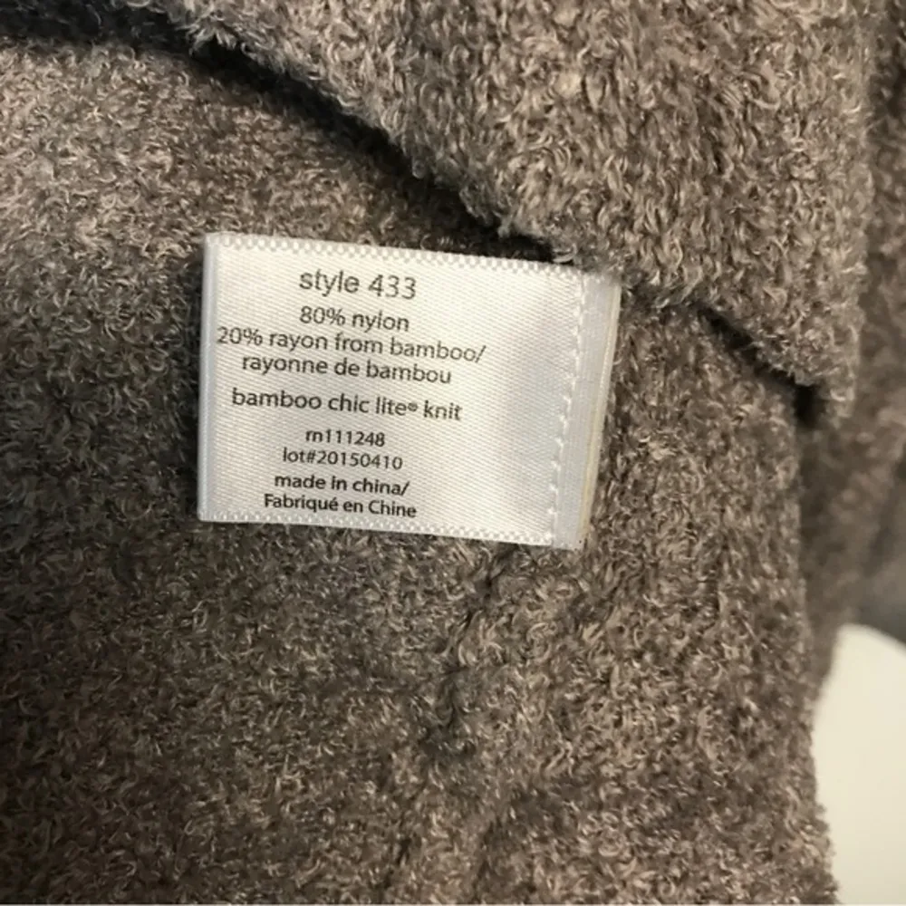 Barefoot Dreams 433 bamboo Cozy Chic Lite one Mile‎ Cardigan size L/XL - Image 8