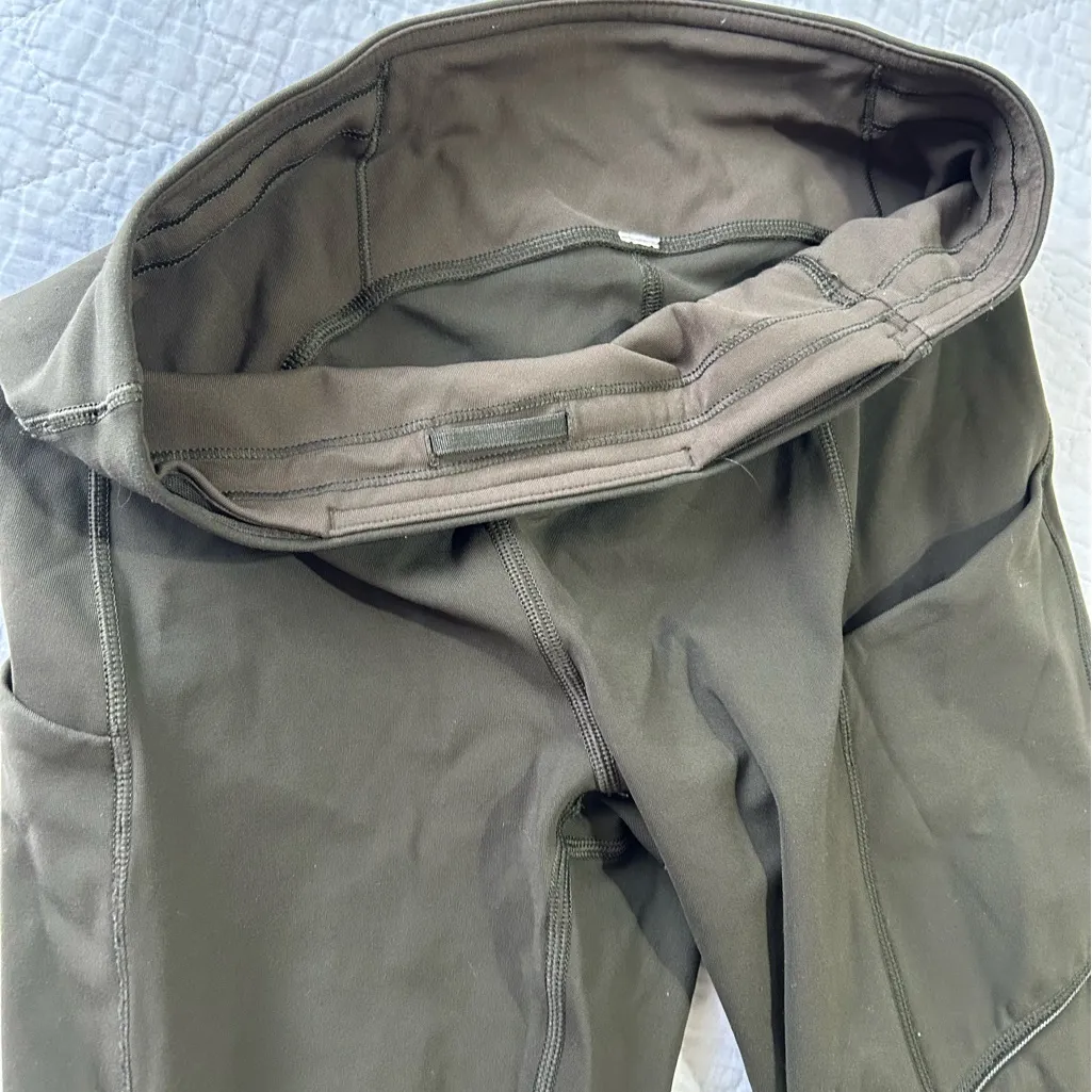 Lululemon Olive Green Leggings Women’s - Image 4