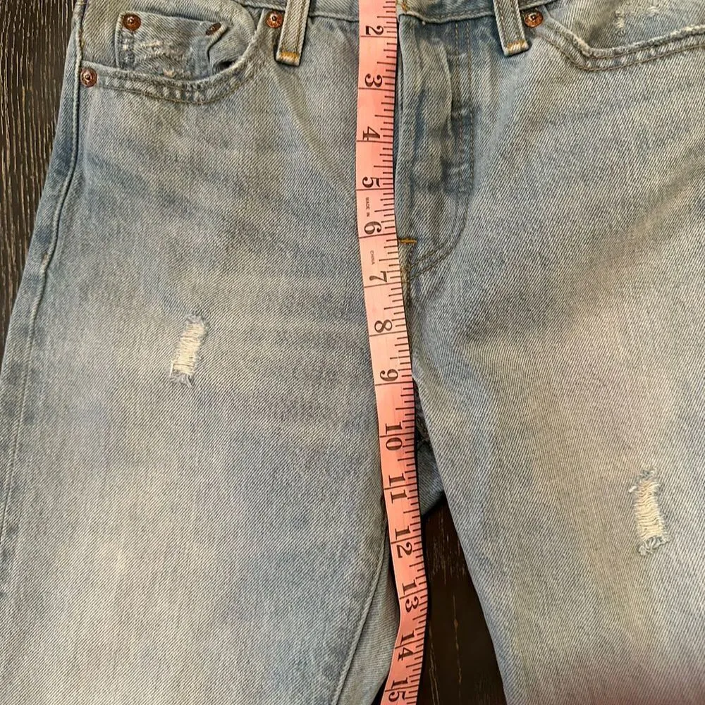 Levi's Vintage Light Wash Unisex Jeans Iconic Red Tab Leather Patch Button Fly - Image 4