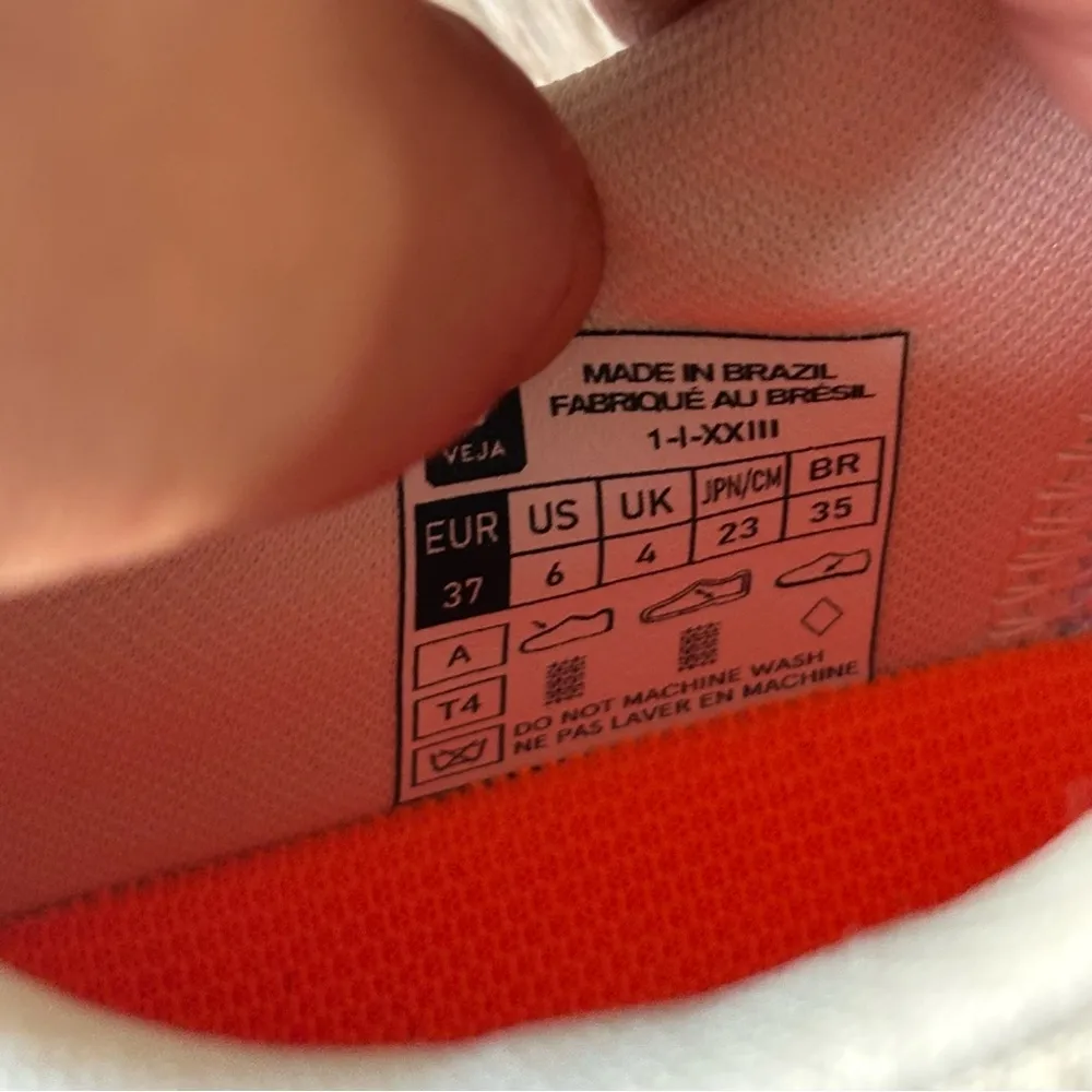 Women’s Dekkan Alveomesh Sneaker - Image 12