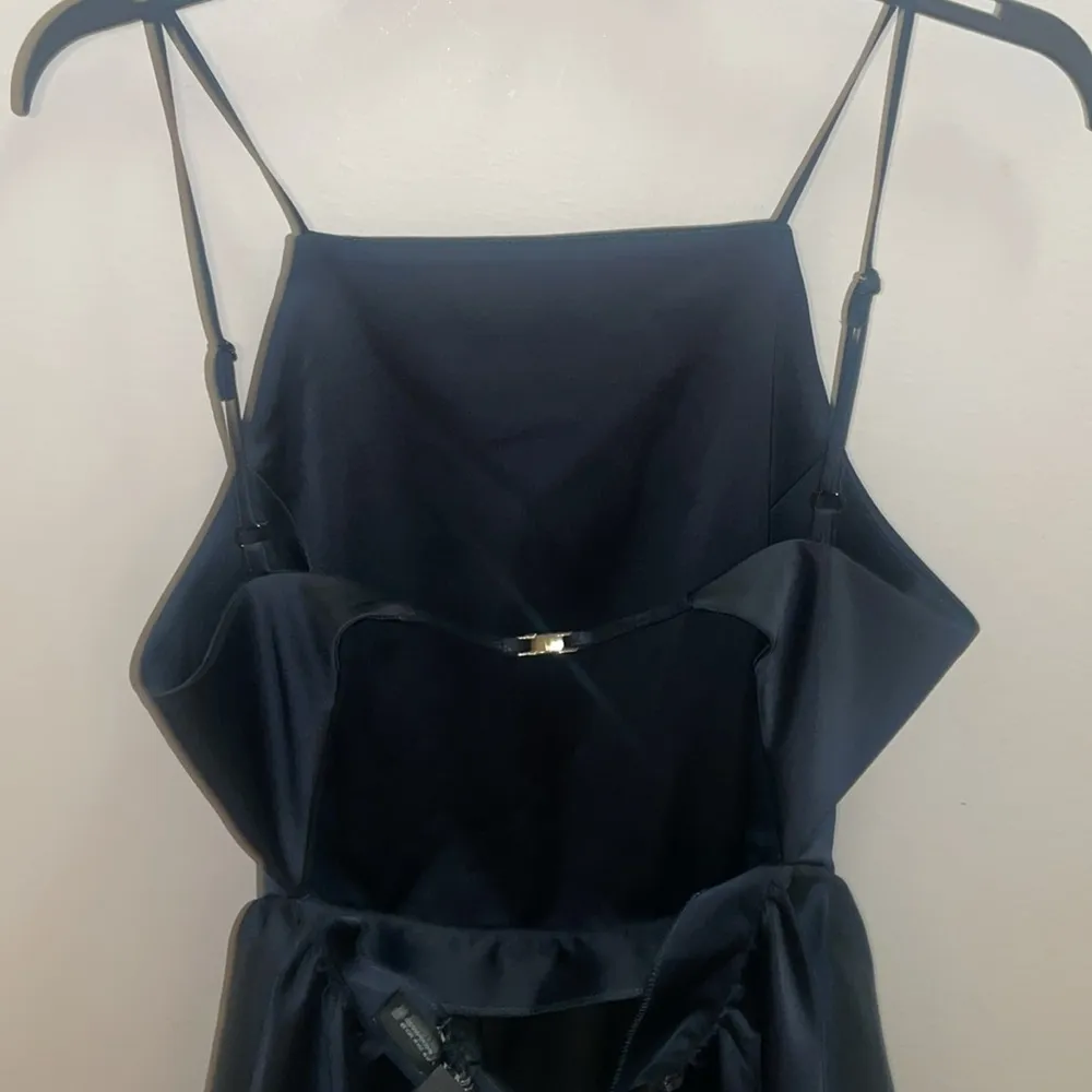 OPEN BACK MINI DRESS - Image 10