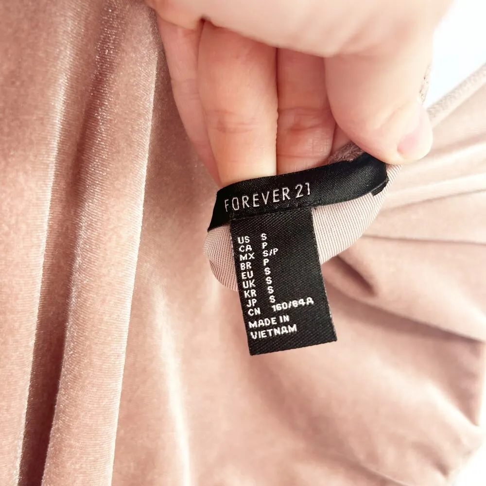 Forever 21 Y2K Balletcore Going Out Party Coquette Velvet Lace Halter Bodysuit S - Image 4