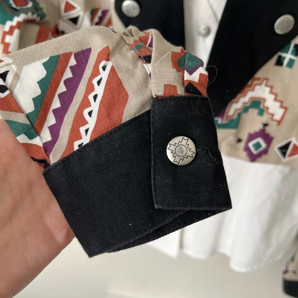 Vintage Banjo Southwestern Aztec Native Print Waist Coat Vest Button Up Shirt Tan Size L - Image 4