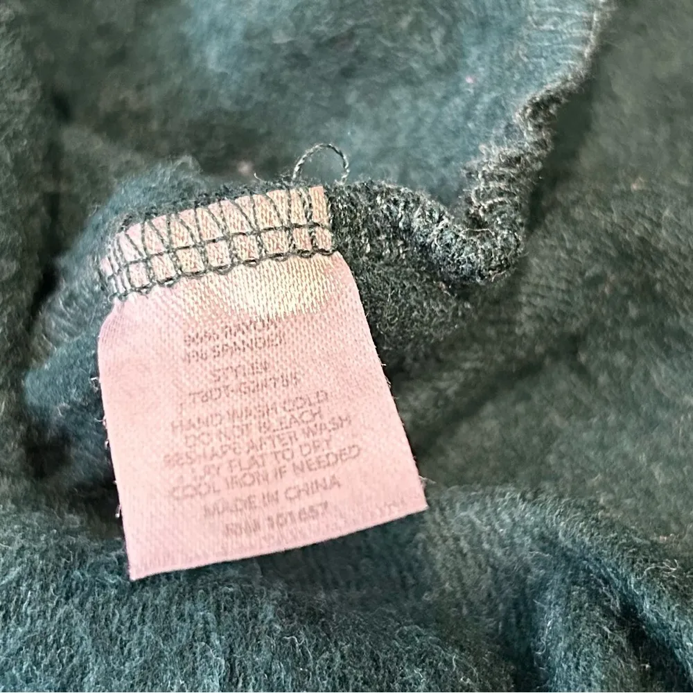 Ivoire Dark Green Long Sleeve Cropped T Shirt Front Twist Top Rayon Size L Size L - Image 6