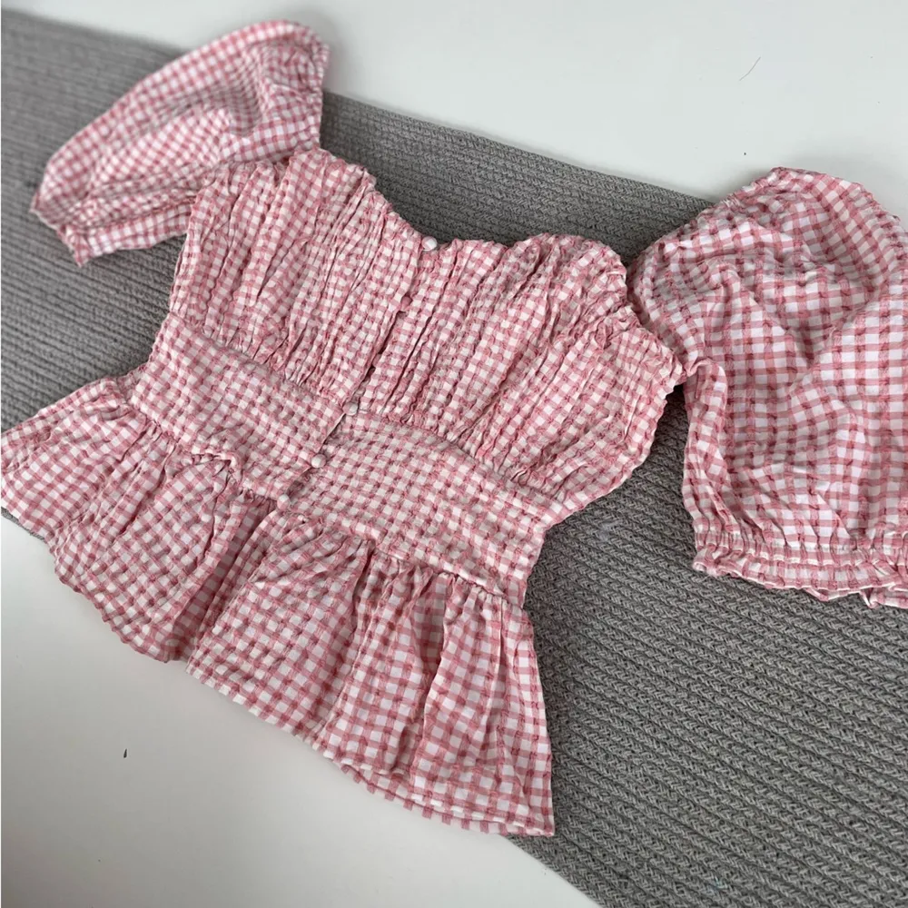 Guess Rose Meri Pink White Gingham Checked Square Neck Puff Sleeve Peplum Top M - Image 11