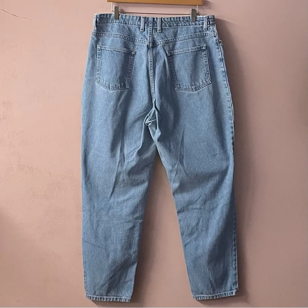Vintage L.L. Bean Light Medium Wash Blue Relaxed Fit Mom Jeans GUC Size 18W - Image 2